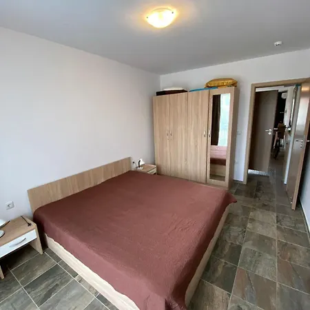 Apartment елените, с одной спальней Elenite